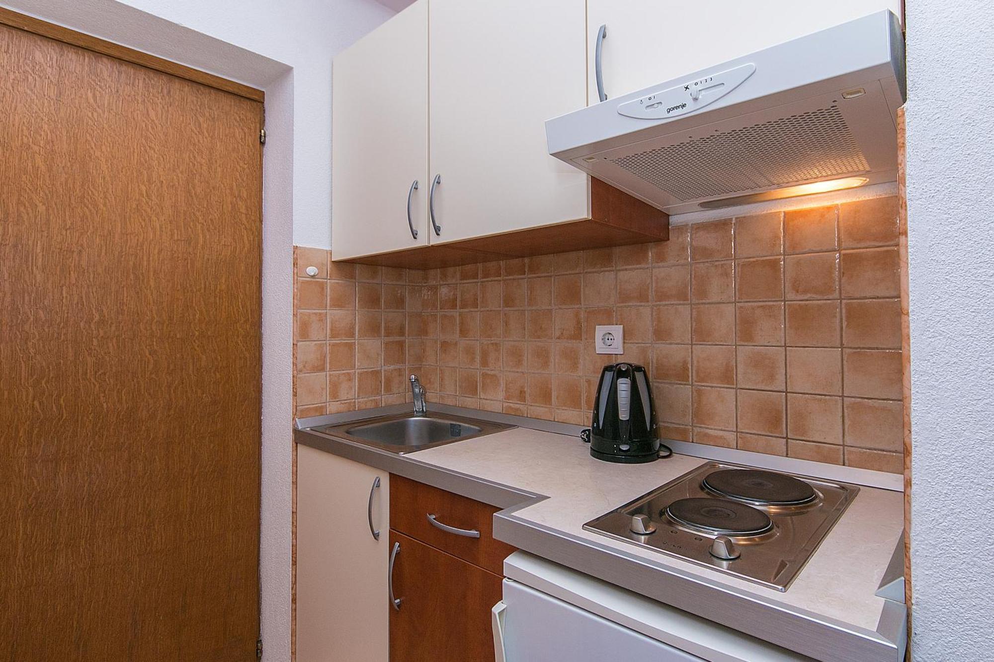 Apartments And Rooms By The Sea Brela, Makarska - 2752 部屋 写真