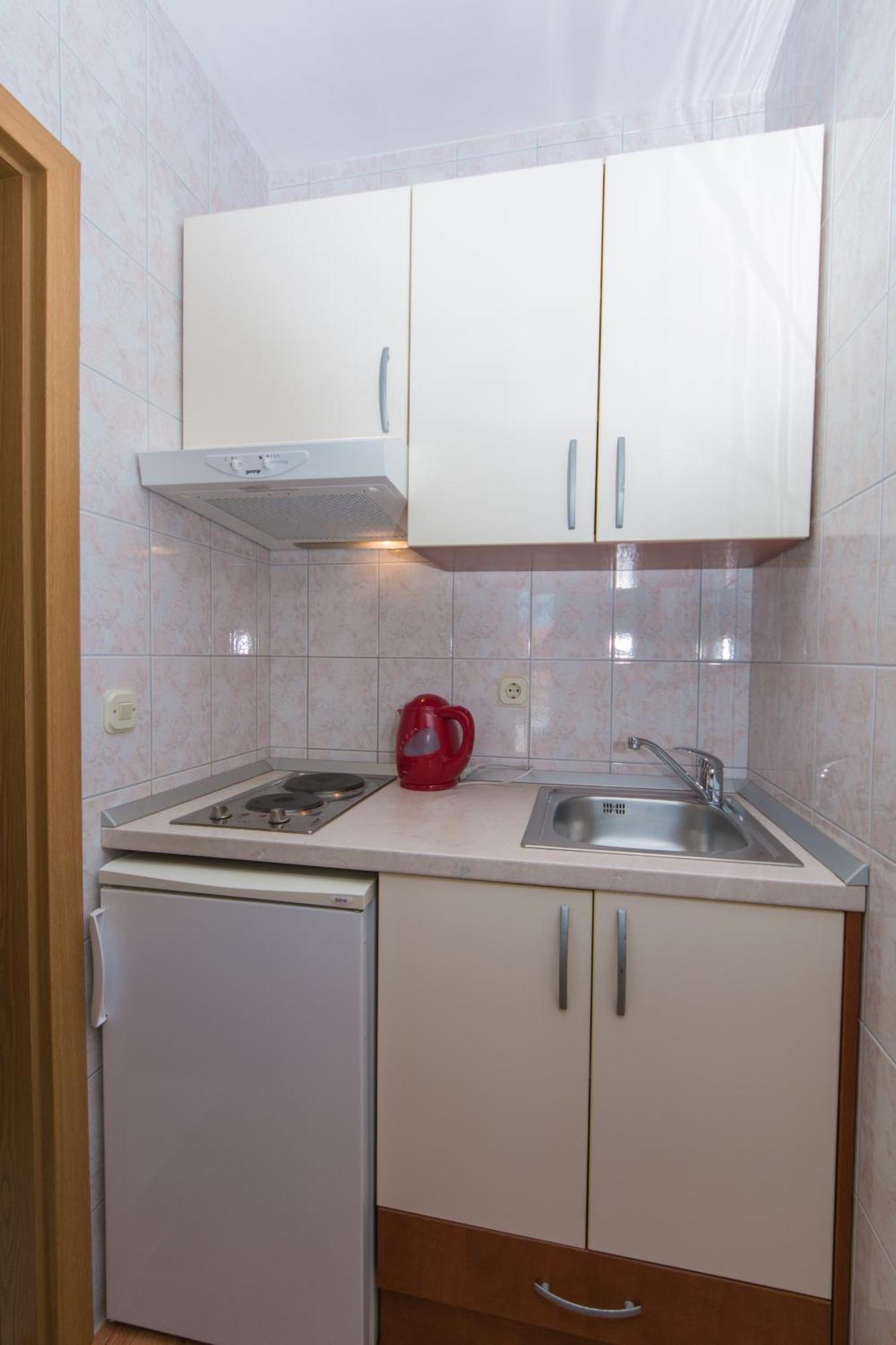 Apartments And Rooms By The Sea Brela, Makarska - 2752 部屋 写真