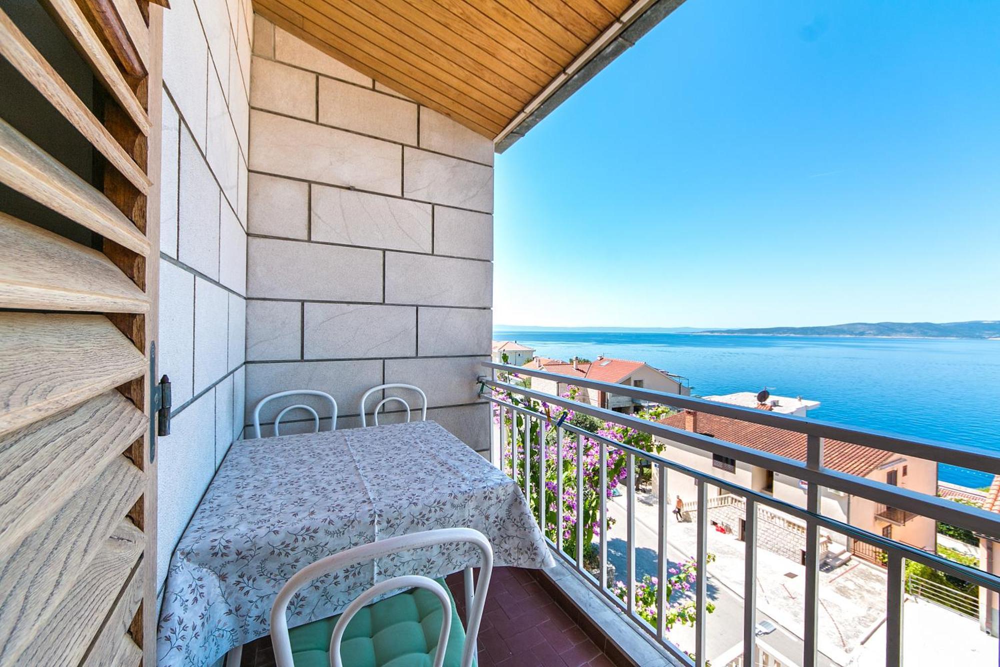 Apartments And Rooms By The Sea Brela, Makarska - 2752 エクステリア 写真
