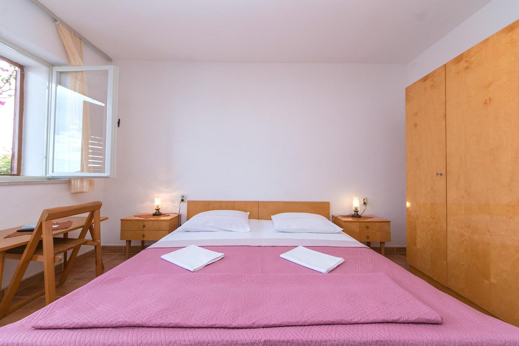 Apartments And Rooms By The Sea Brela, Makarska - 2752 部屋 写真