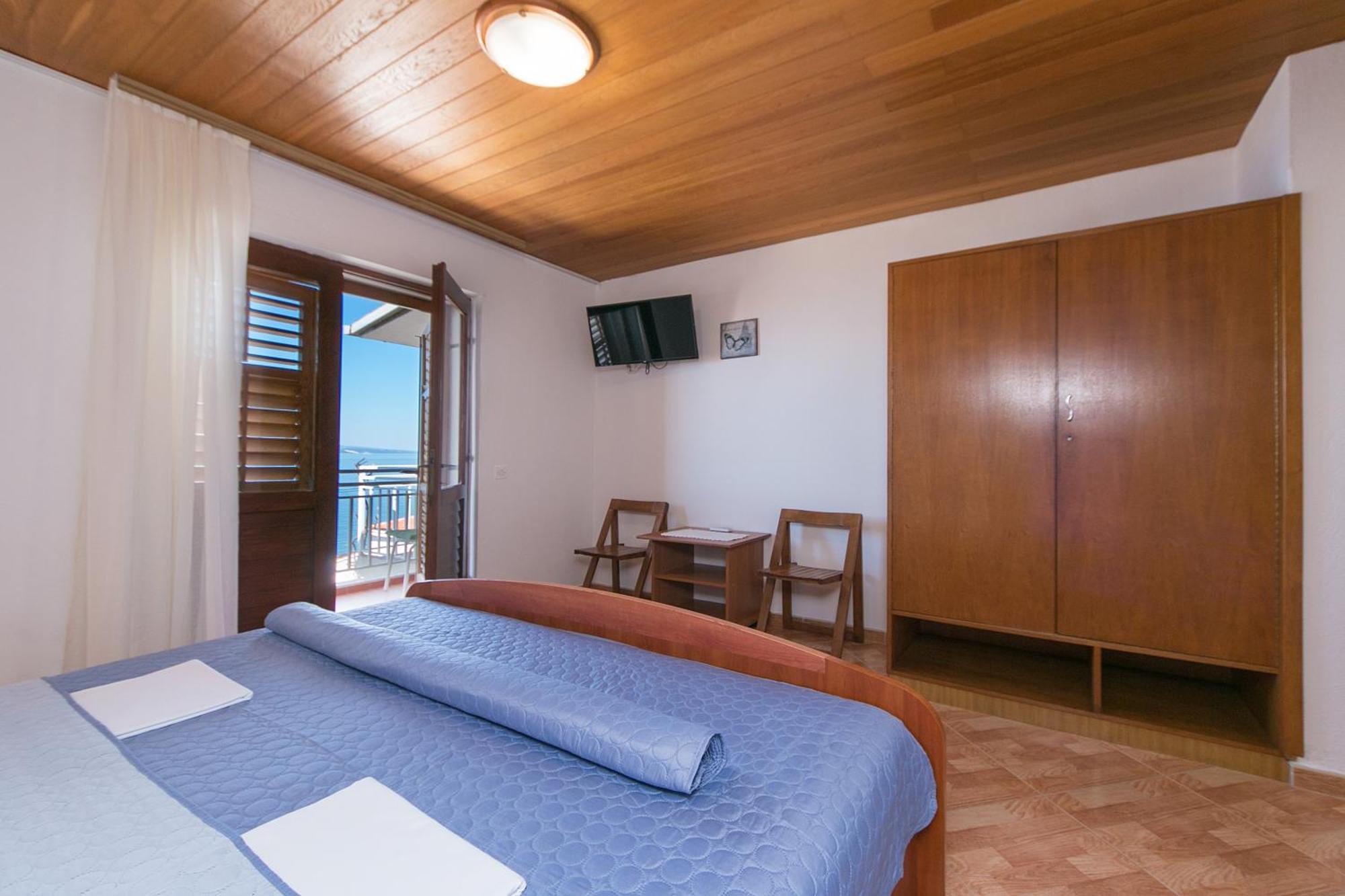 Apartments And Rooms By The Sea Brela, Makarska - 2752 部屋 写真