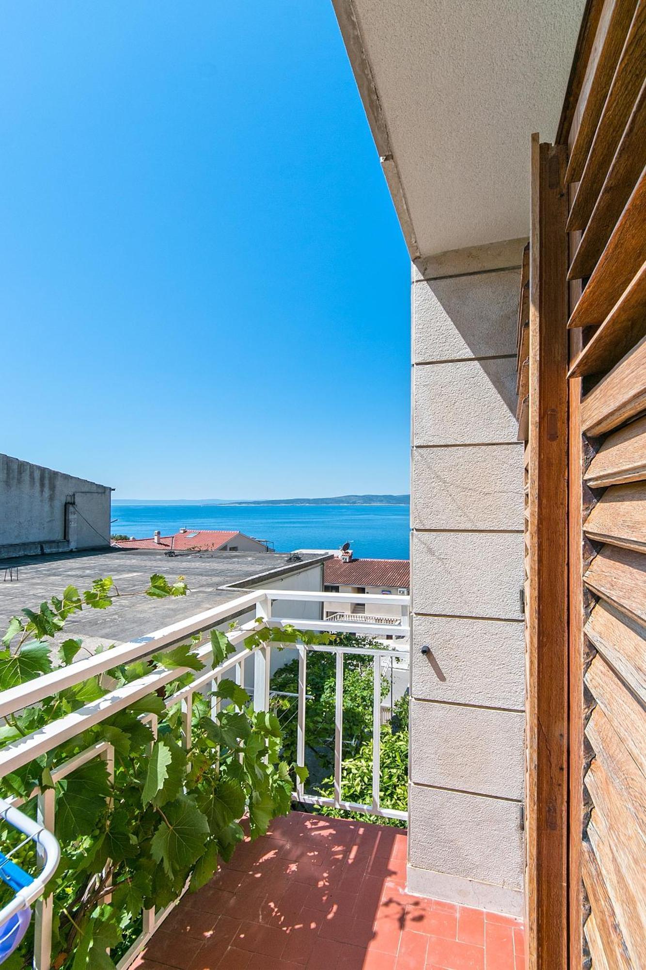 Apartments And Rooms By The Sea Brela, Makarska - 2752 エクステリア 写真
